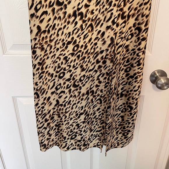 MIDI cheetah slip dress - new without tag size M - Picture 4 of 6